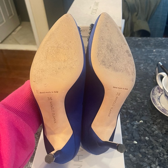 Manolo Blahnik Hangisi 70mm Royal Blue - Picture 3 of 3